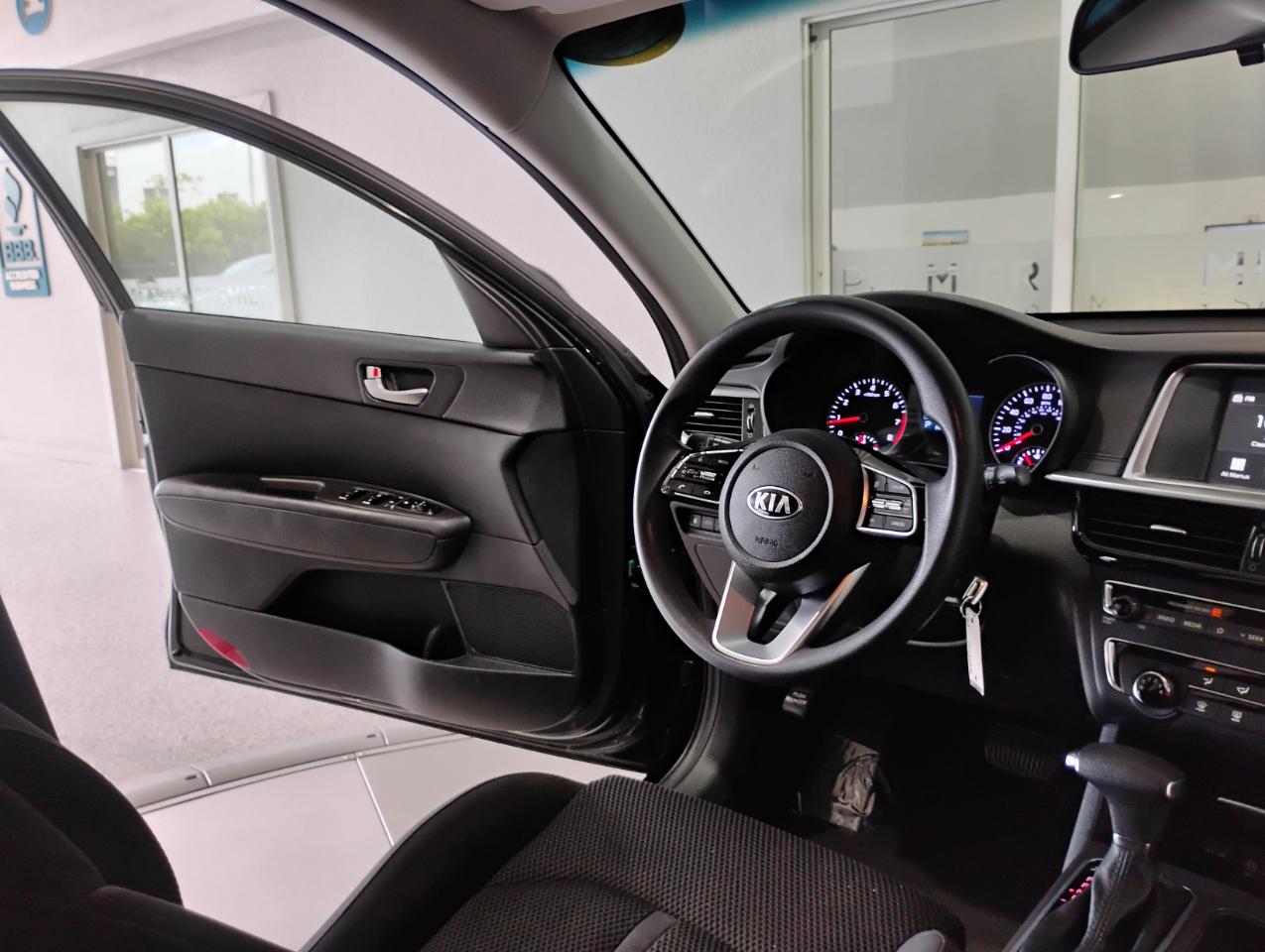 Kia Optima LX 2020