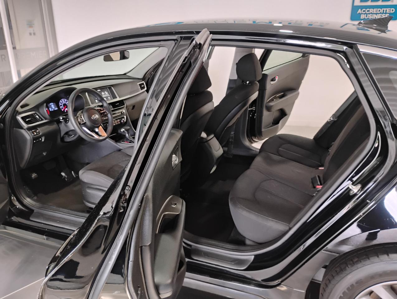 Kia Optima LX 2020