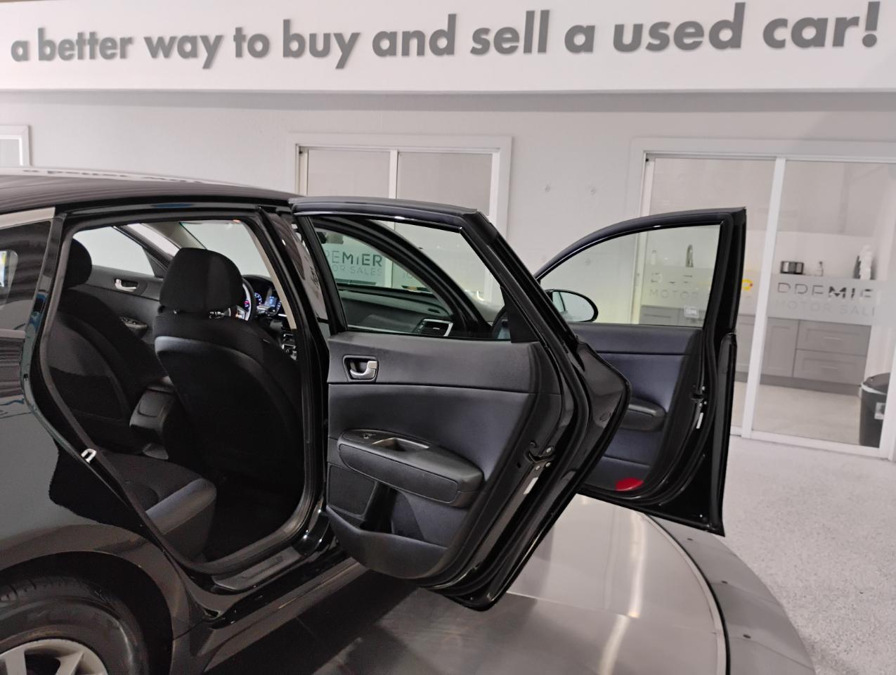 Kia Optima LX 2020