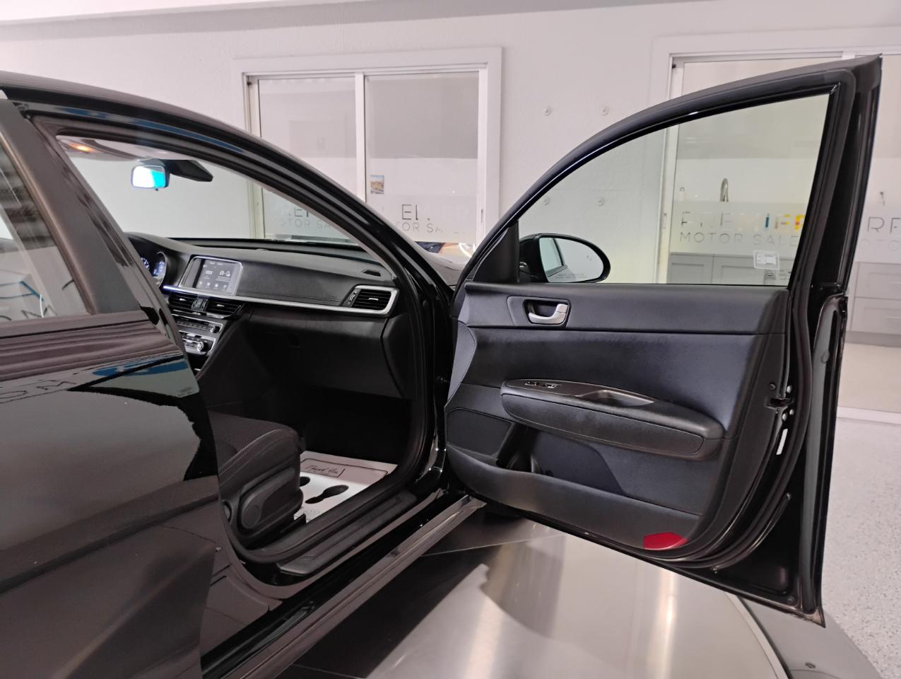 Kia Optima LX 2020
