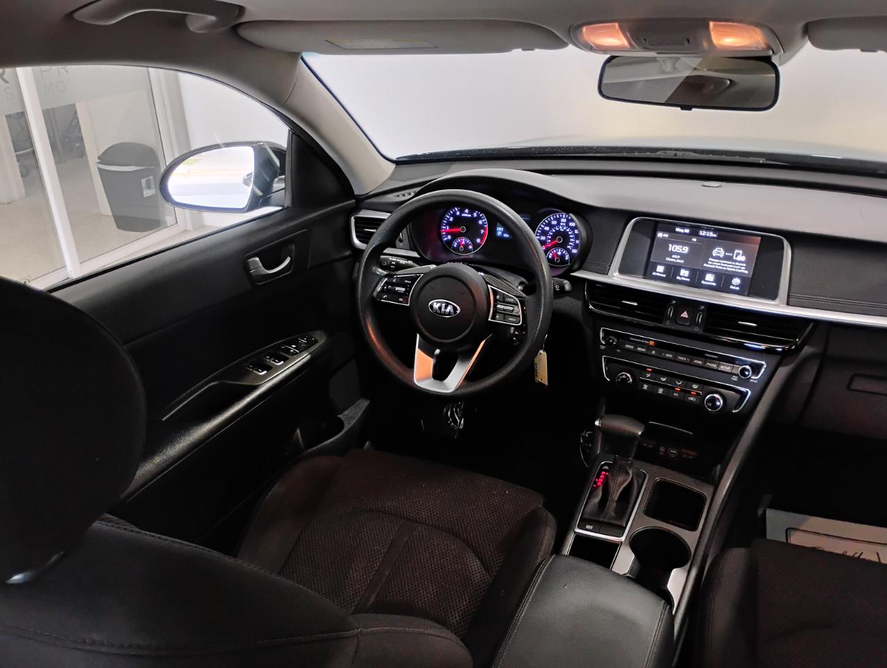 Kia Optima LX 2020