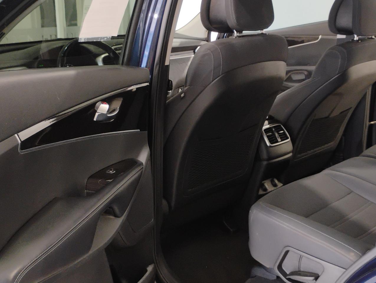 Kia Sorento LX 2WD 2016