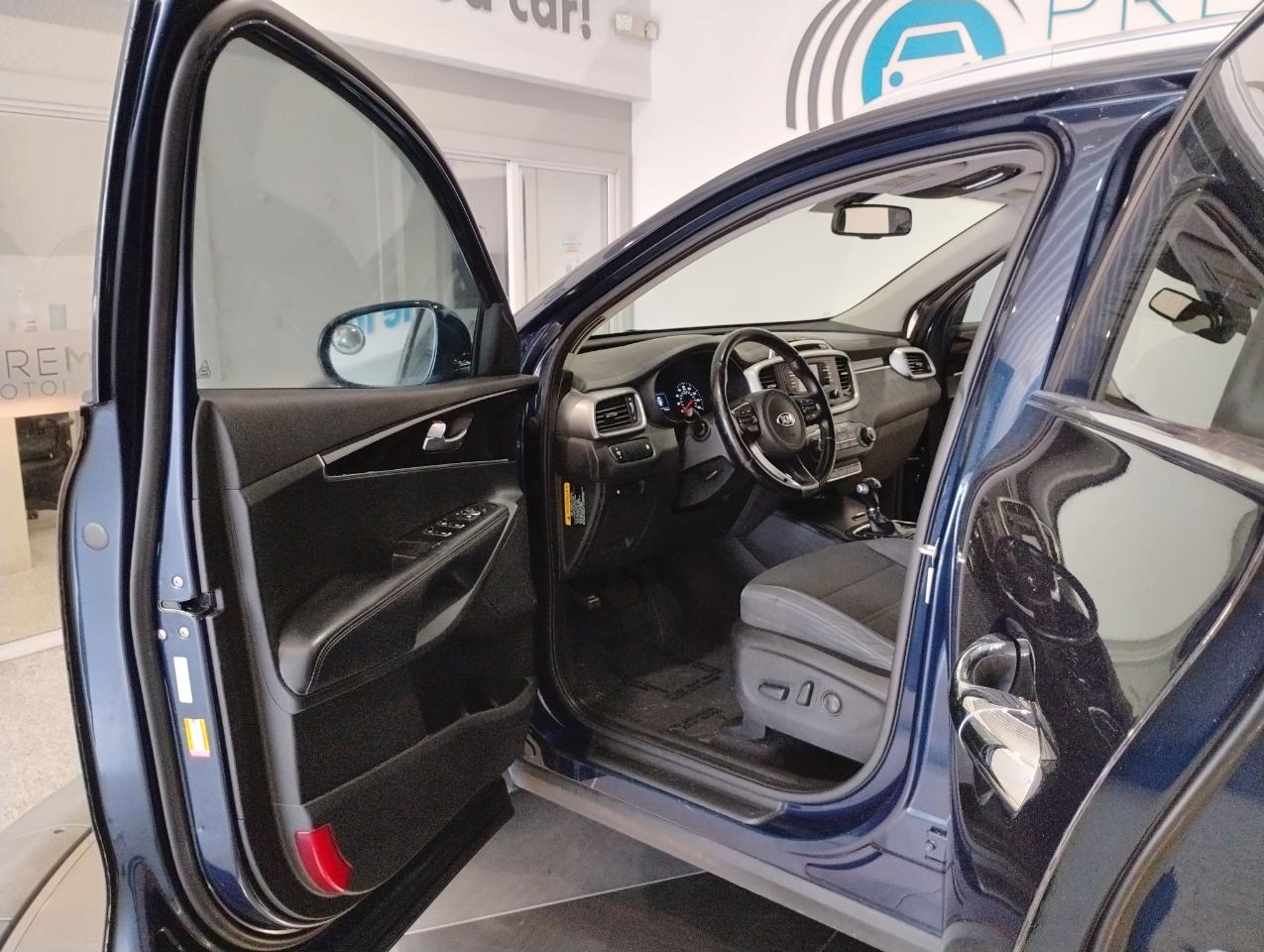 Kia Sorento LX 2WD 2016