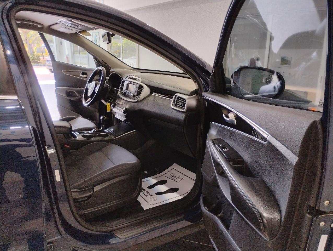 Kia Sorento LX 2WD 2016