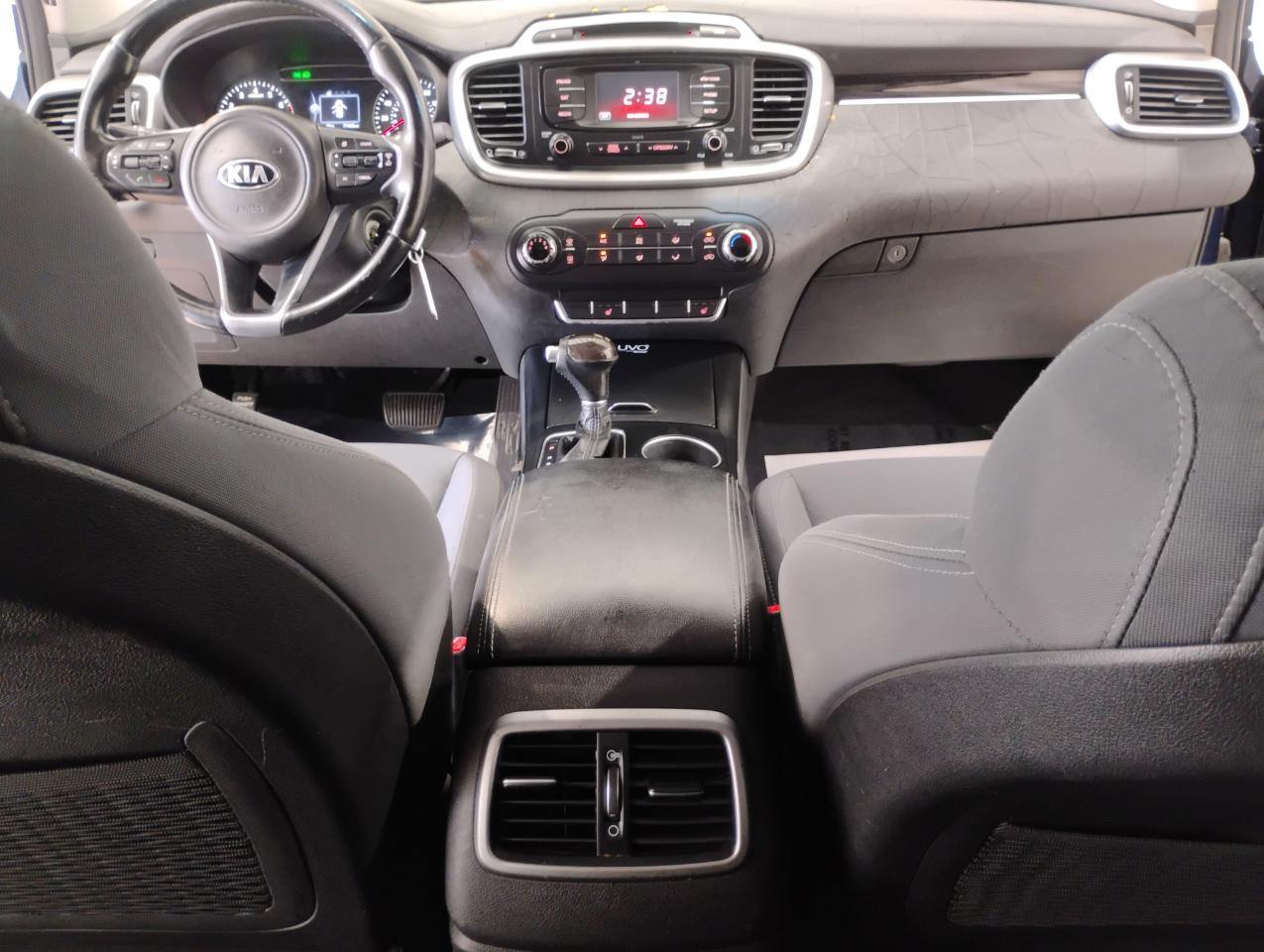 Kia Sorento LX 2WD 2016