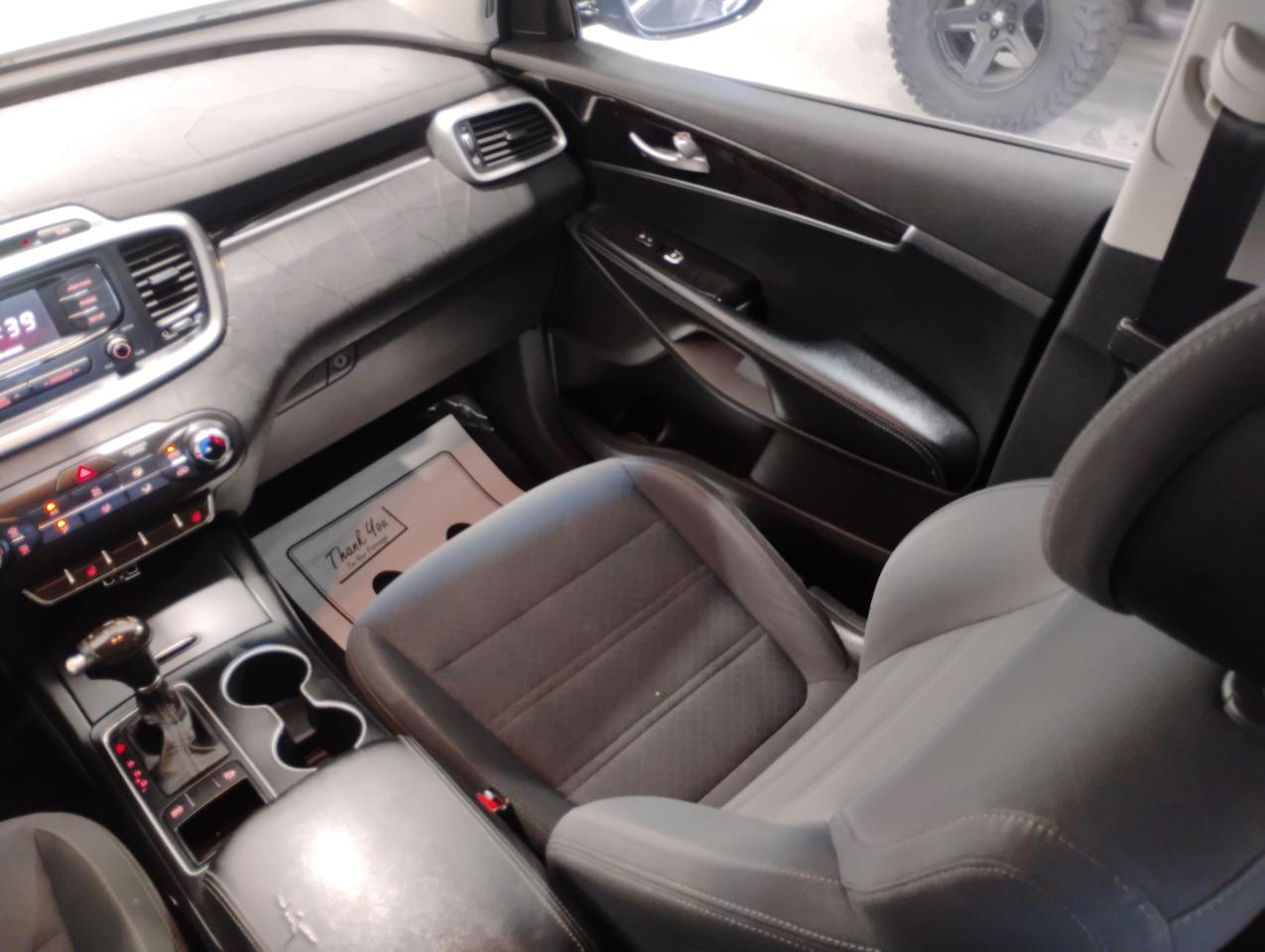 Kia Sorento LX 2WD 2016