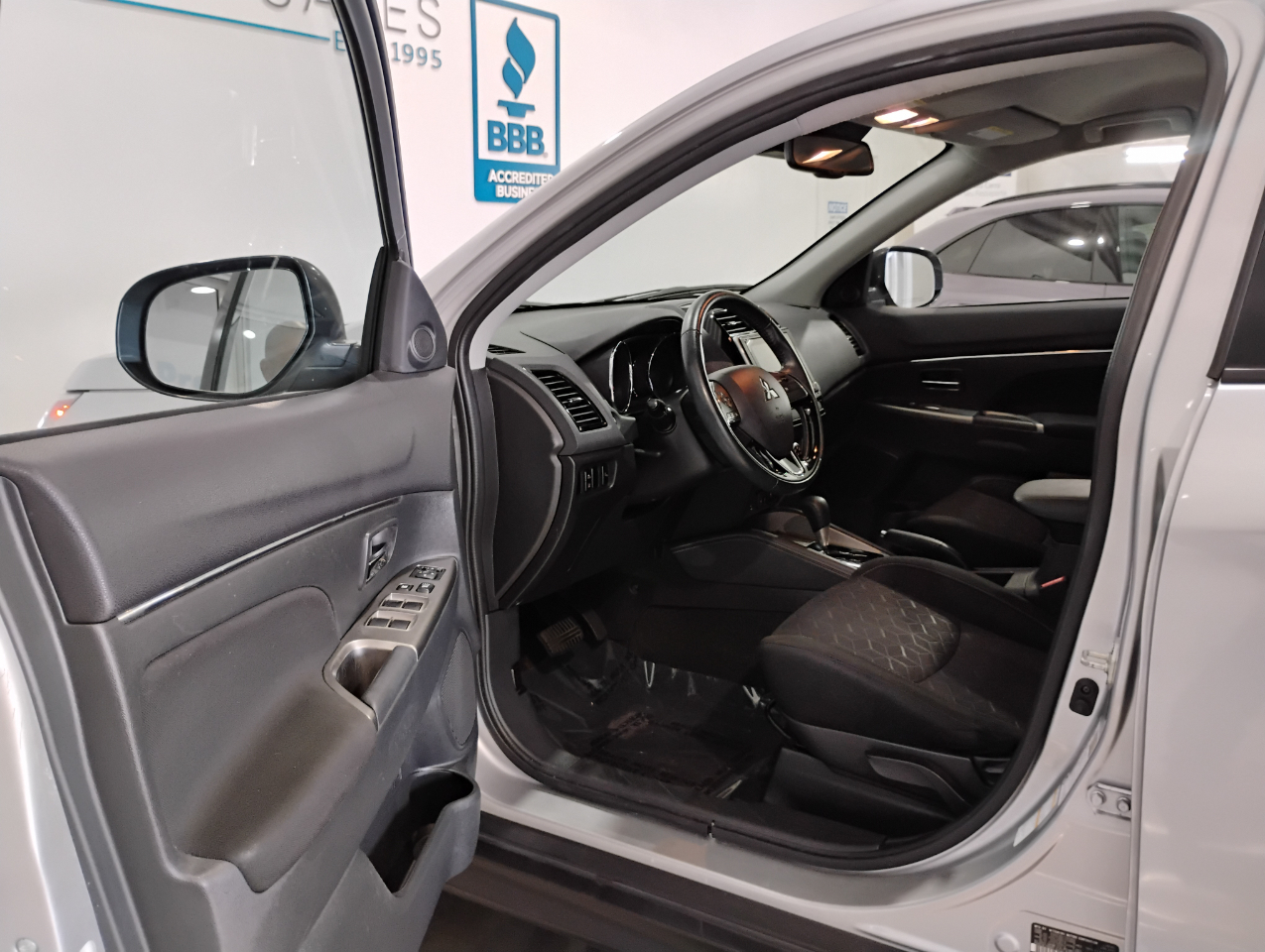 Mitsubishi Outlander Sport 2.0 SE CVT 2021