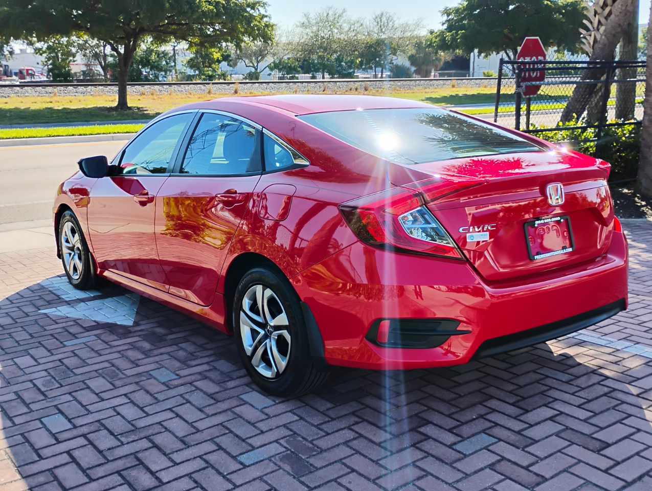 Honda Civic LX Sedan CVT 2016