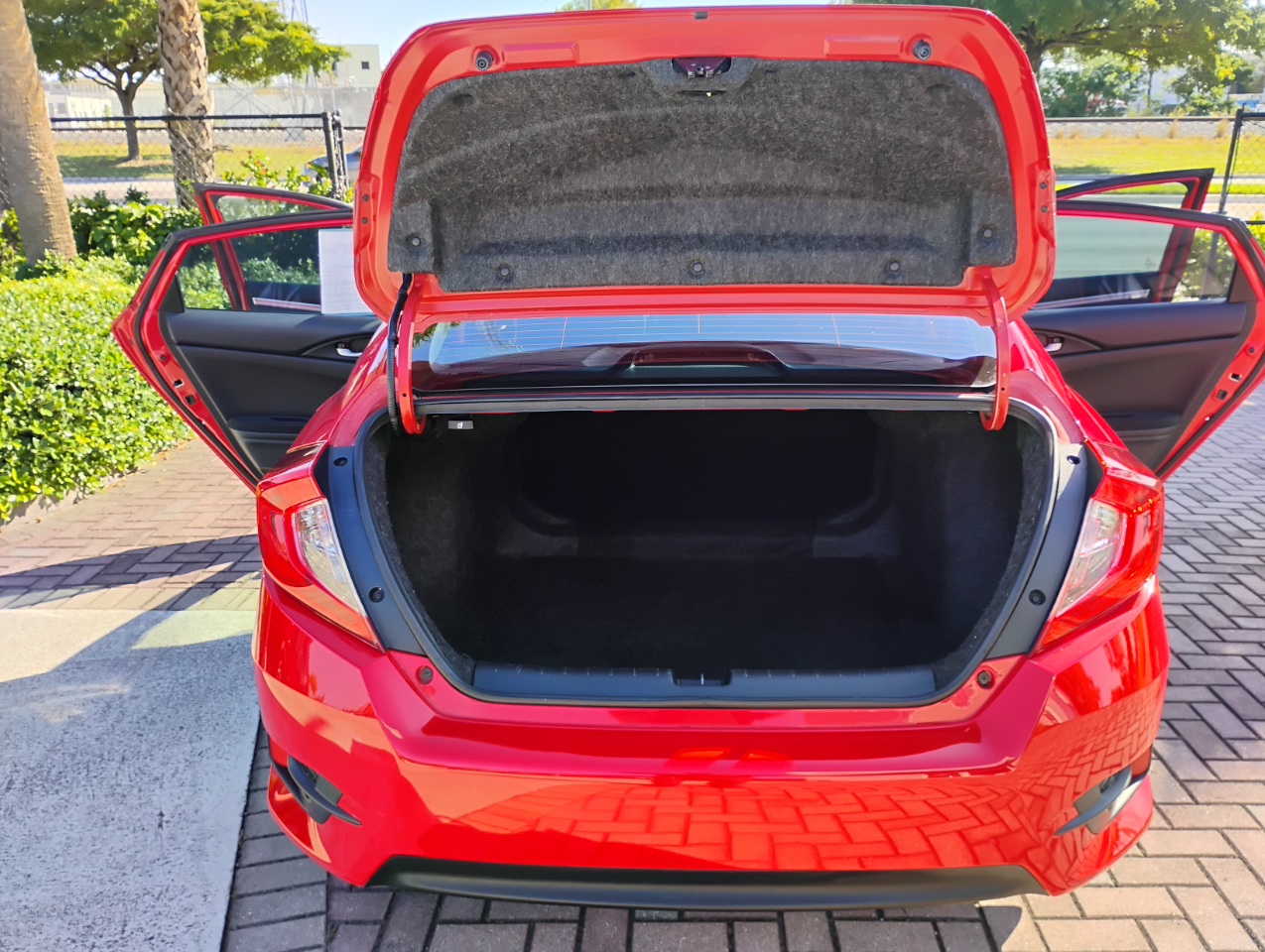 Honda Civic LX Sedan CVT 2016