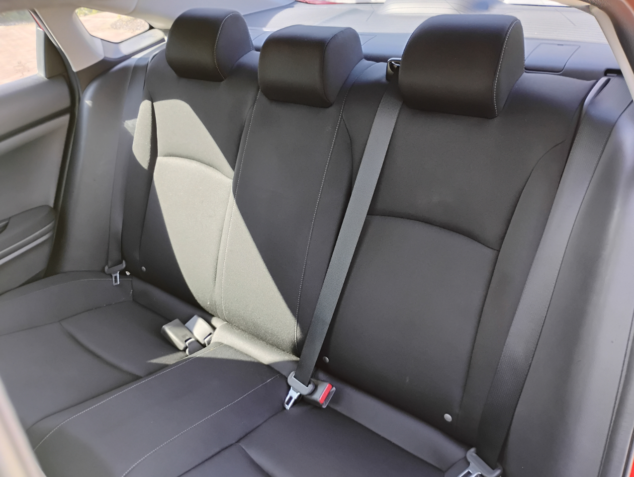 Honda Civic LX Sedan CVT 2016