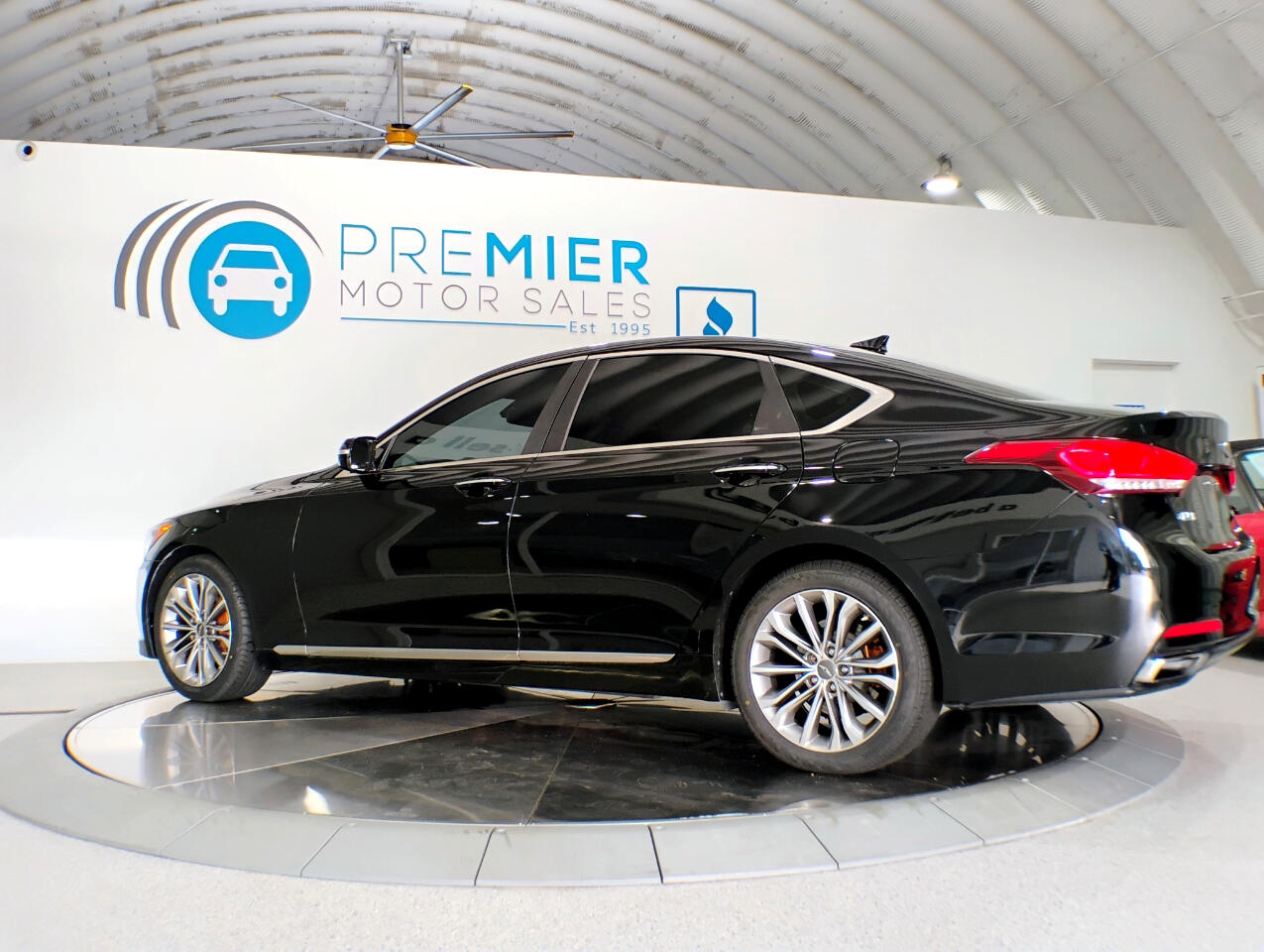 2015 Hyundai Genesis 3.8 photo 4