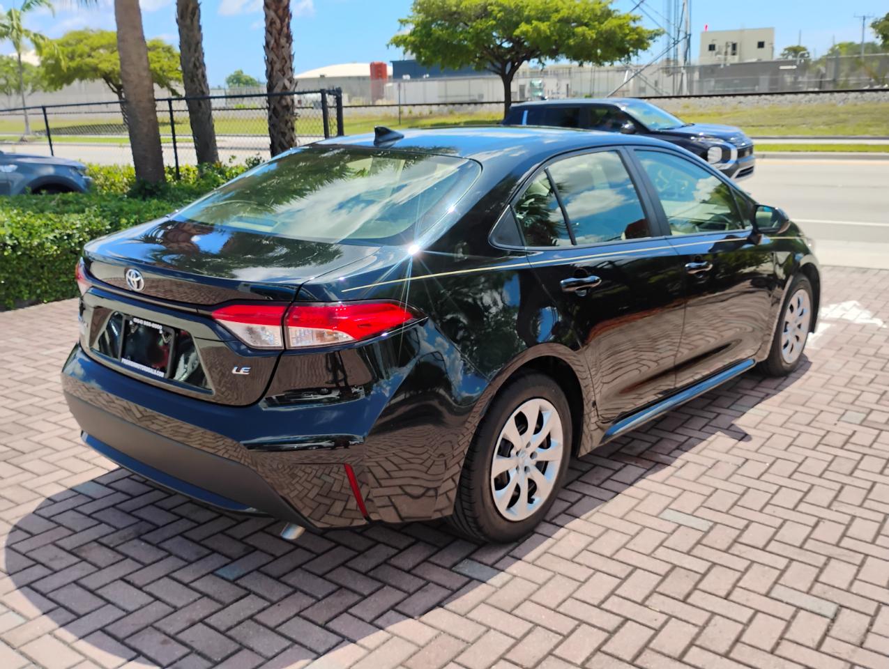 Toyota Corolla LE 2021