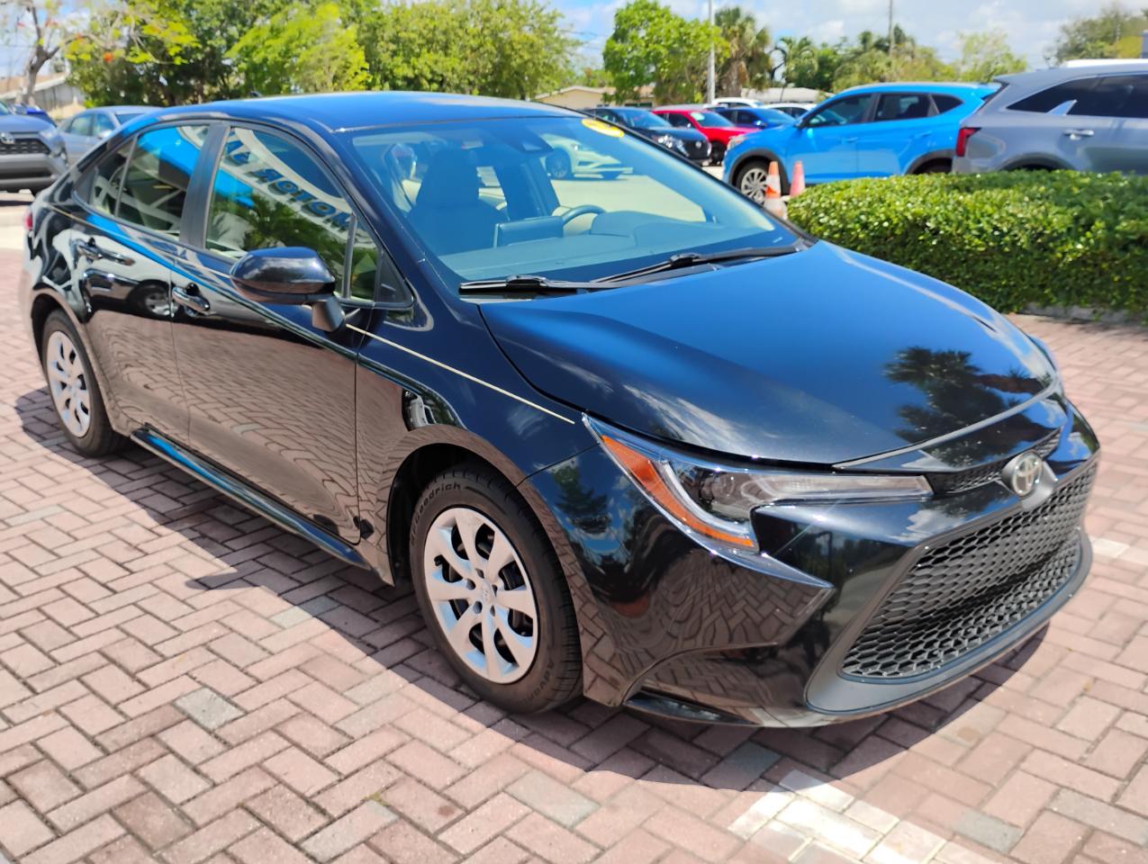 Toyota Corolla LE 2021