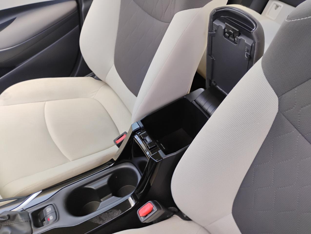 Toyota Corolla LE 2021