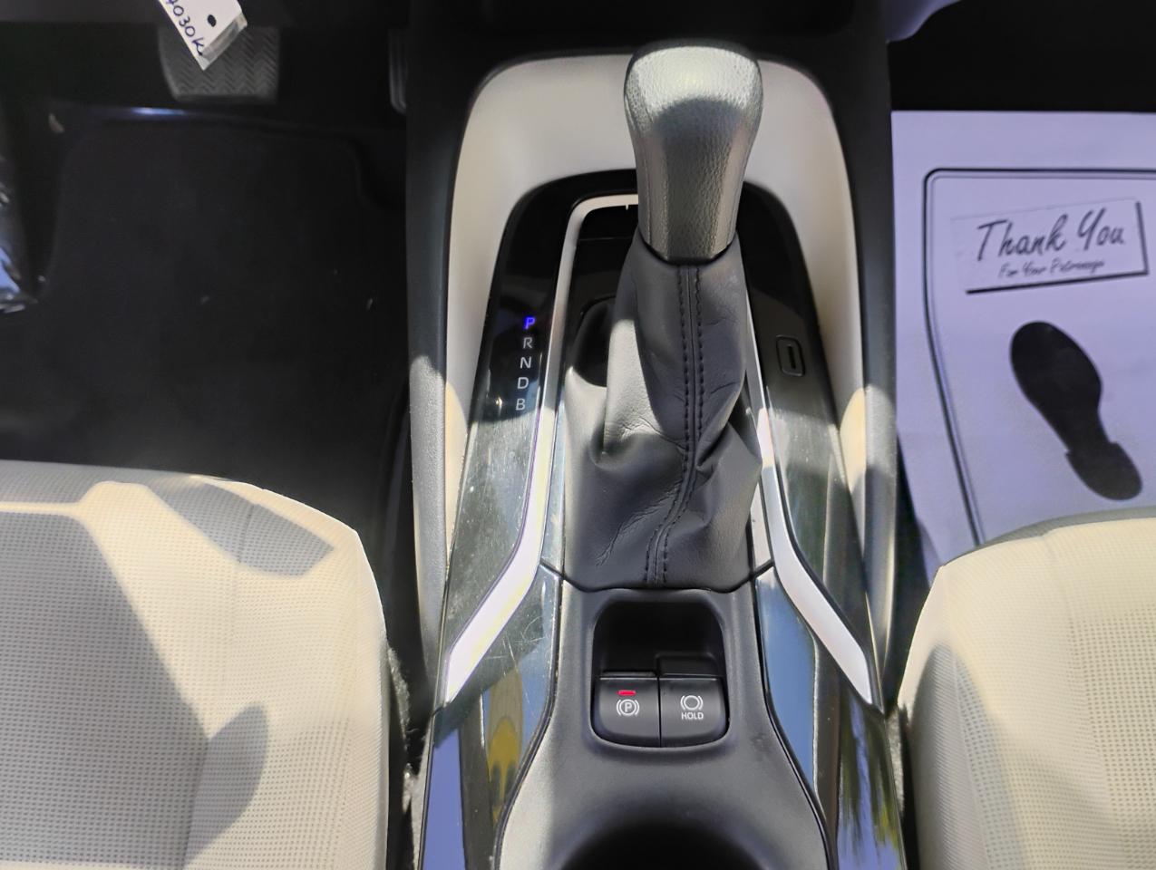 Toyota Corolla LE 2021