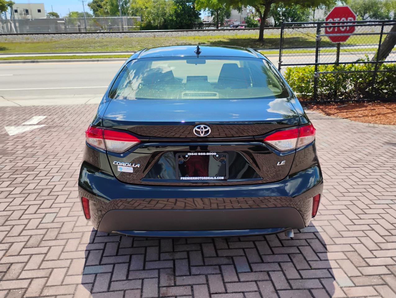 Toyota Corolla LE 2021