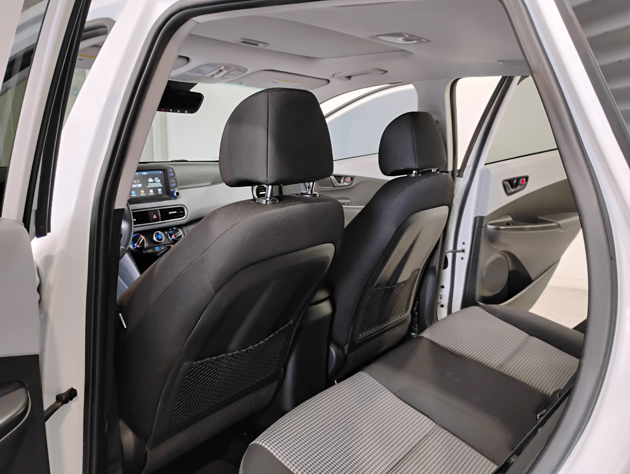 Hyundai Kona SEL w/Contrast Roof 2020