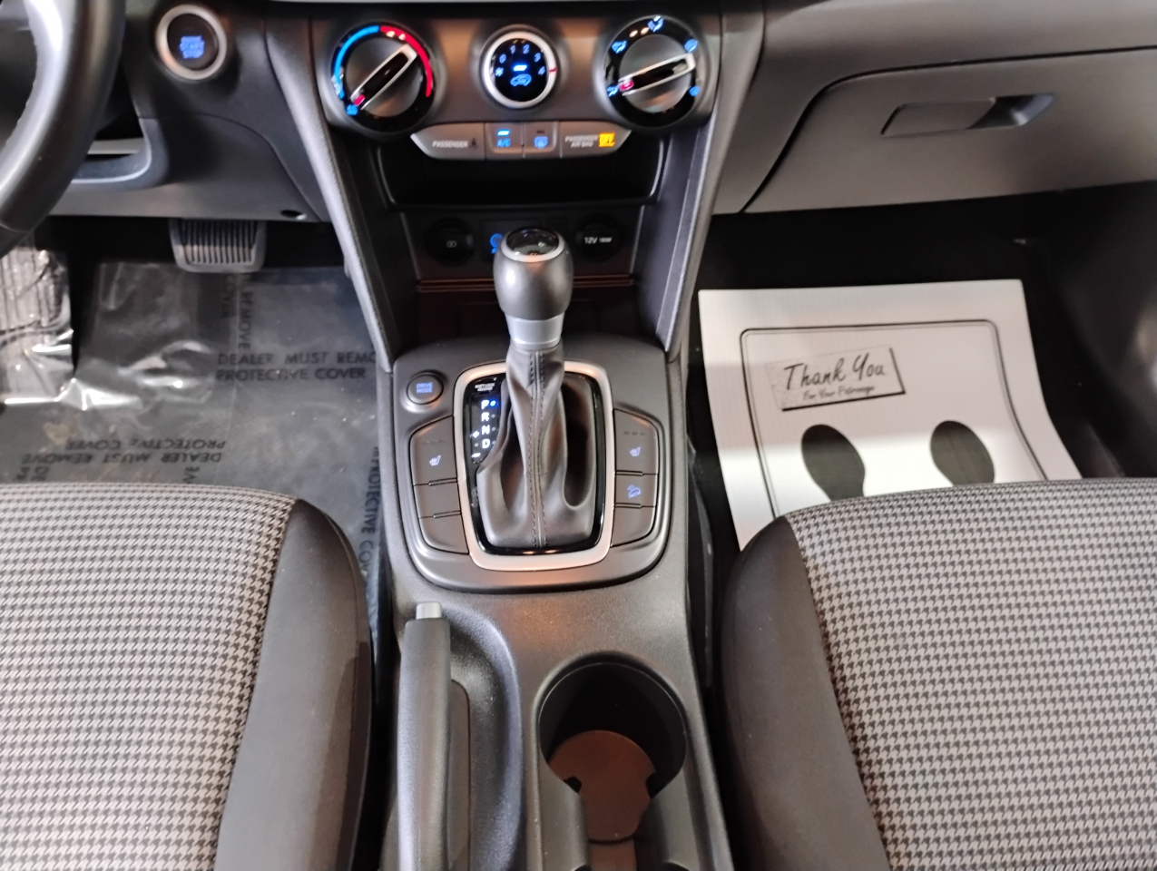 Hyundai Kona SEL w/Contrast Roof 2020