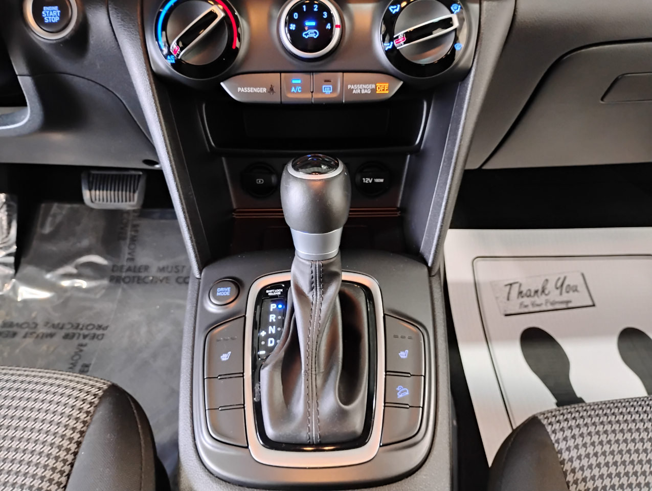 Hyundai Kona SEL w/Contrast Roof 2020