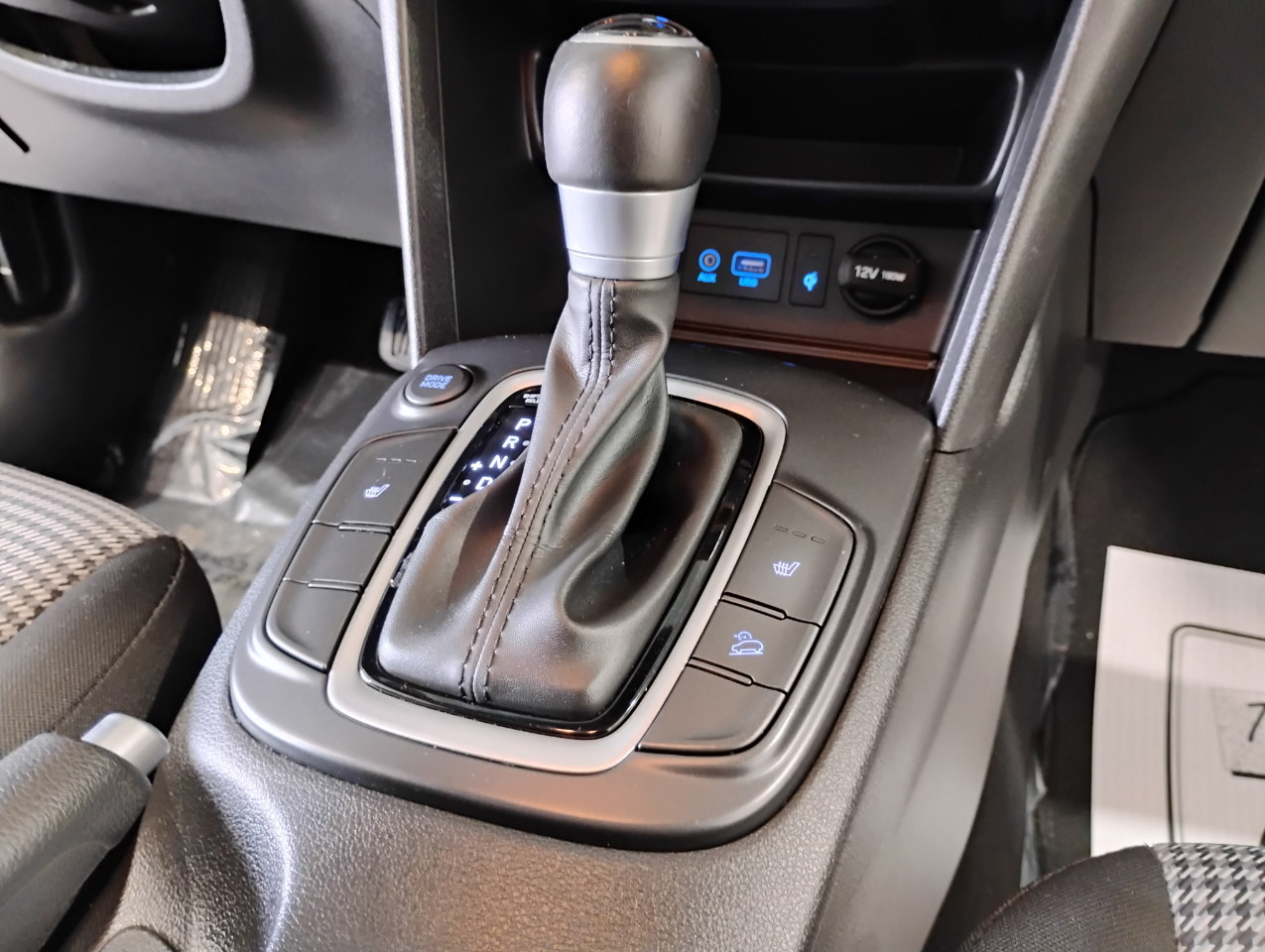 Hyundai Kona SEL w/Contrast Roof 2020