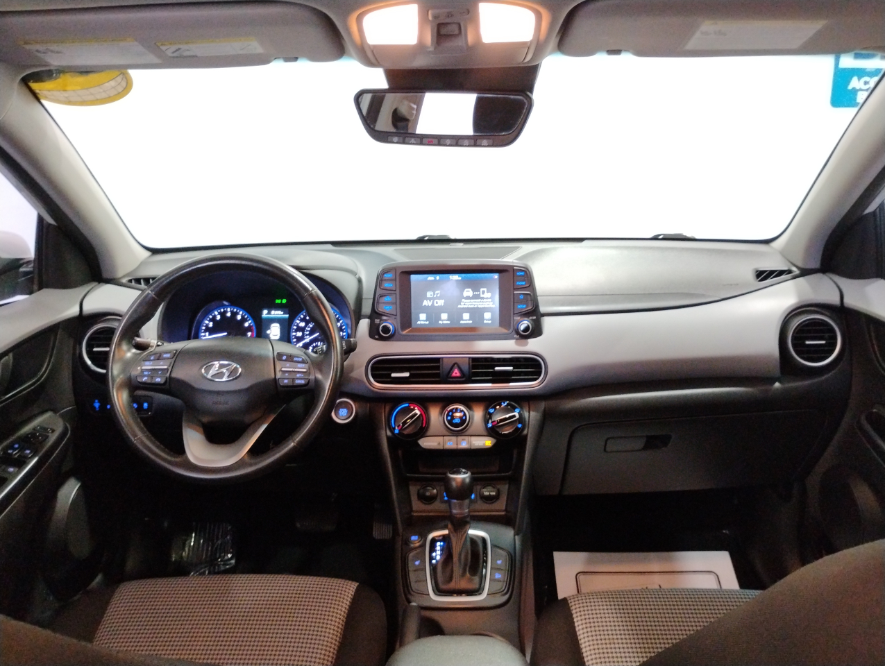 Hyundai Kona SEL w/Contrast Roof 2020