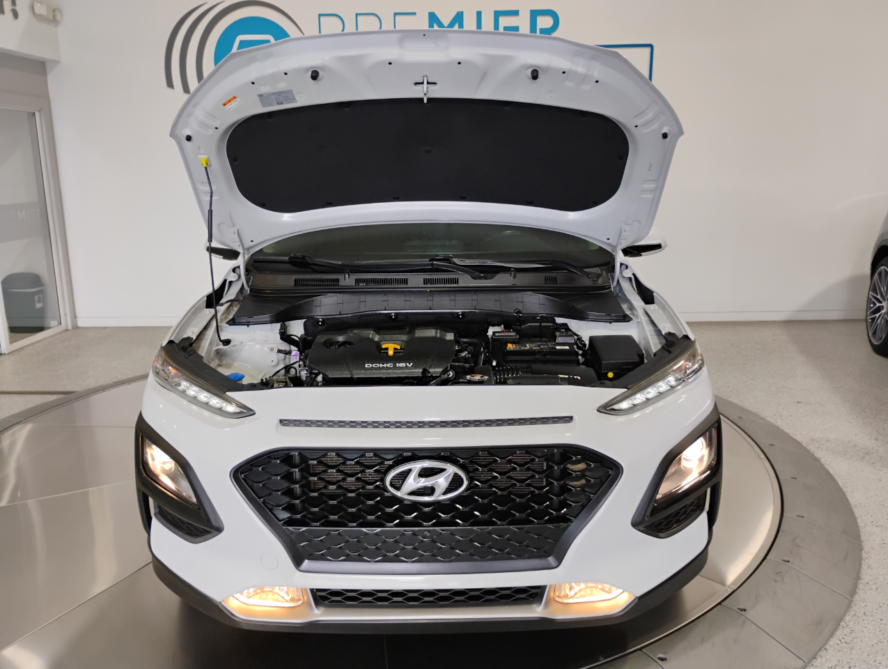 Hyundai Kona SEL w/Contrast Roof 2020