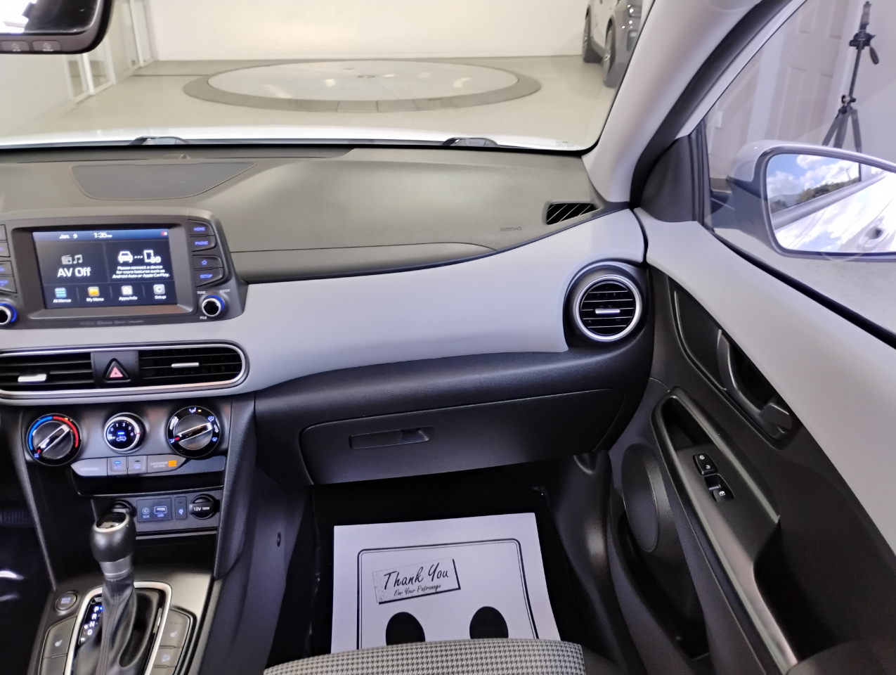 Hyundai Kona SEL w/Contrast Roof 2020