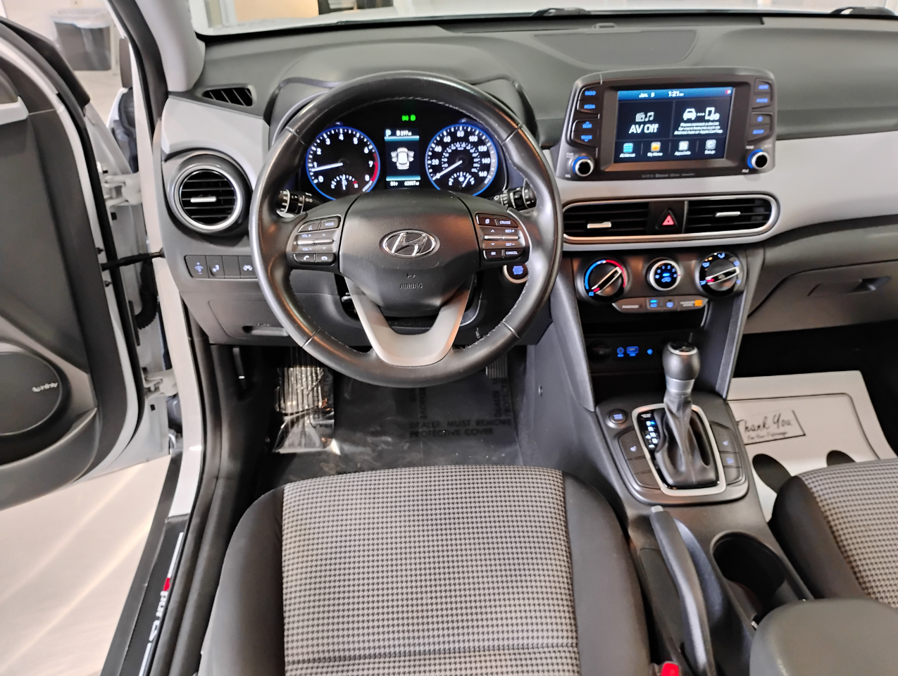 Hyundai Kona SEL w/Contrast Roof 2020