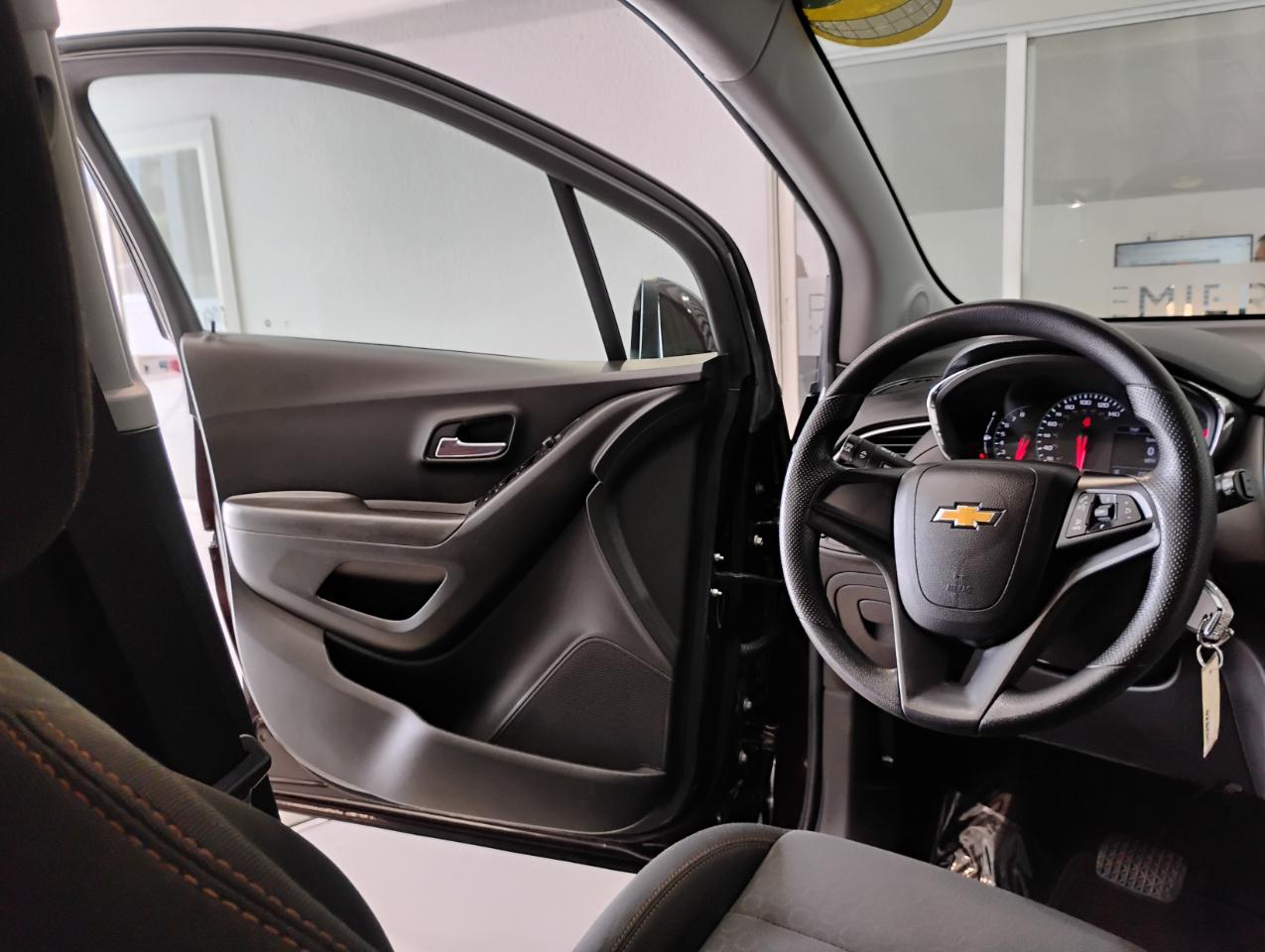 Chevrolet Trax LS FWD 2020