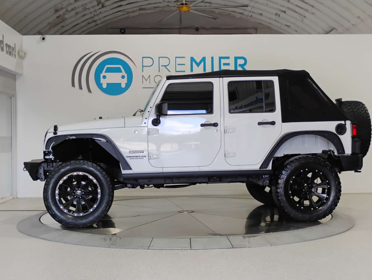 Jeep Wrangler Unlimited Sport 4WD 2015