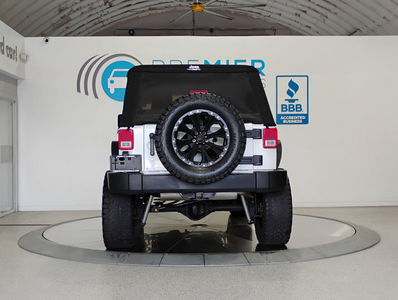 Jeep Wrangler Unlimited Sport 4WD 2015