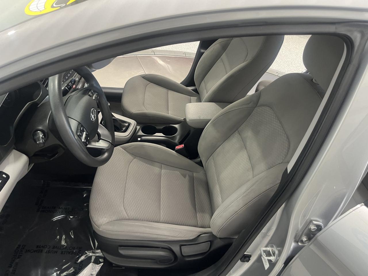 Hyundai Elantra SEL 2020