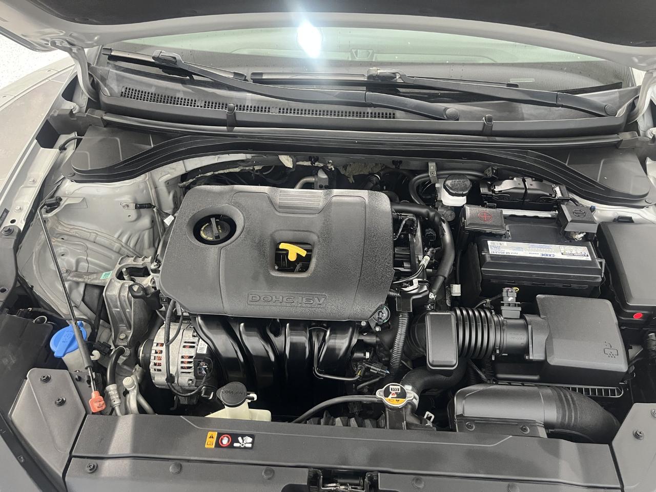 Hyundai Elantra SEL 2020