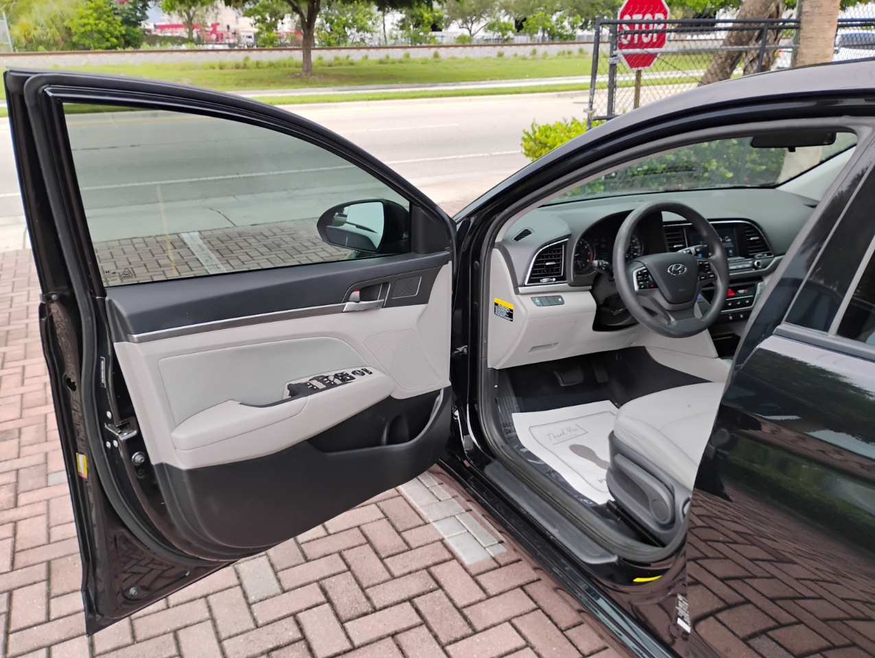 Hyundai Elantra SE Auto 2017