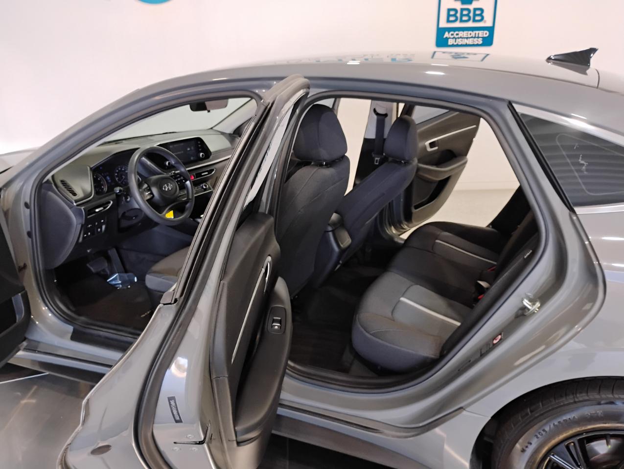 Hyundai Sonata SE 2021