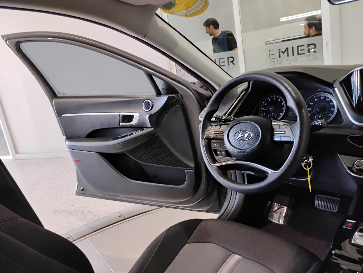 Hyundai Sonata SE 2021