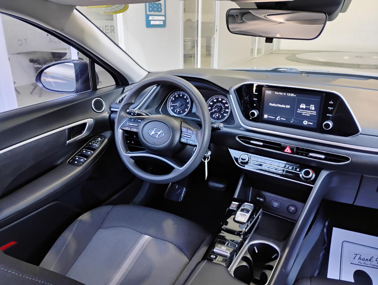 Hyundai Sonata SE 2021