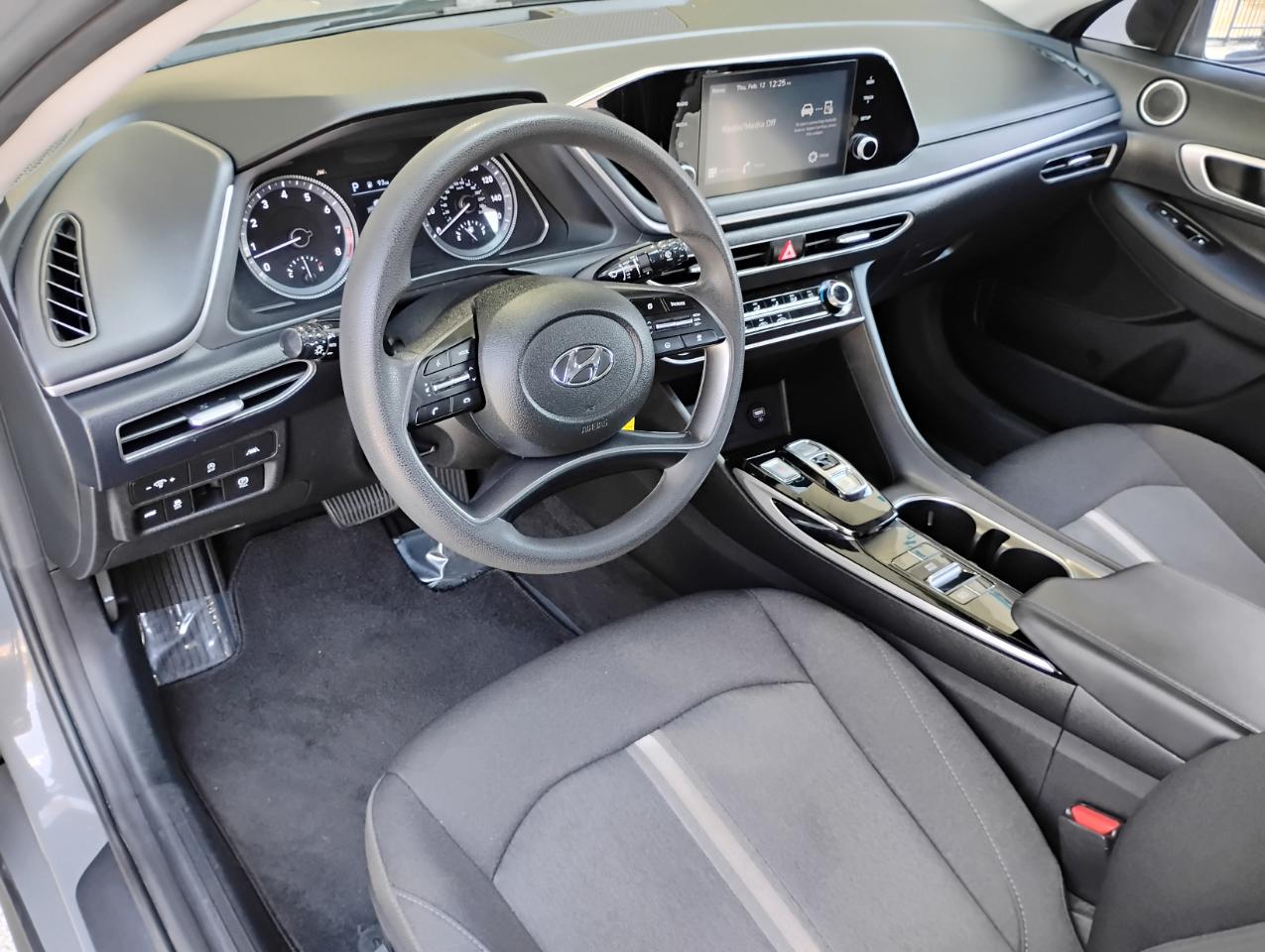 Hyundai Sonata SE 2021