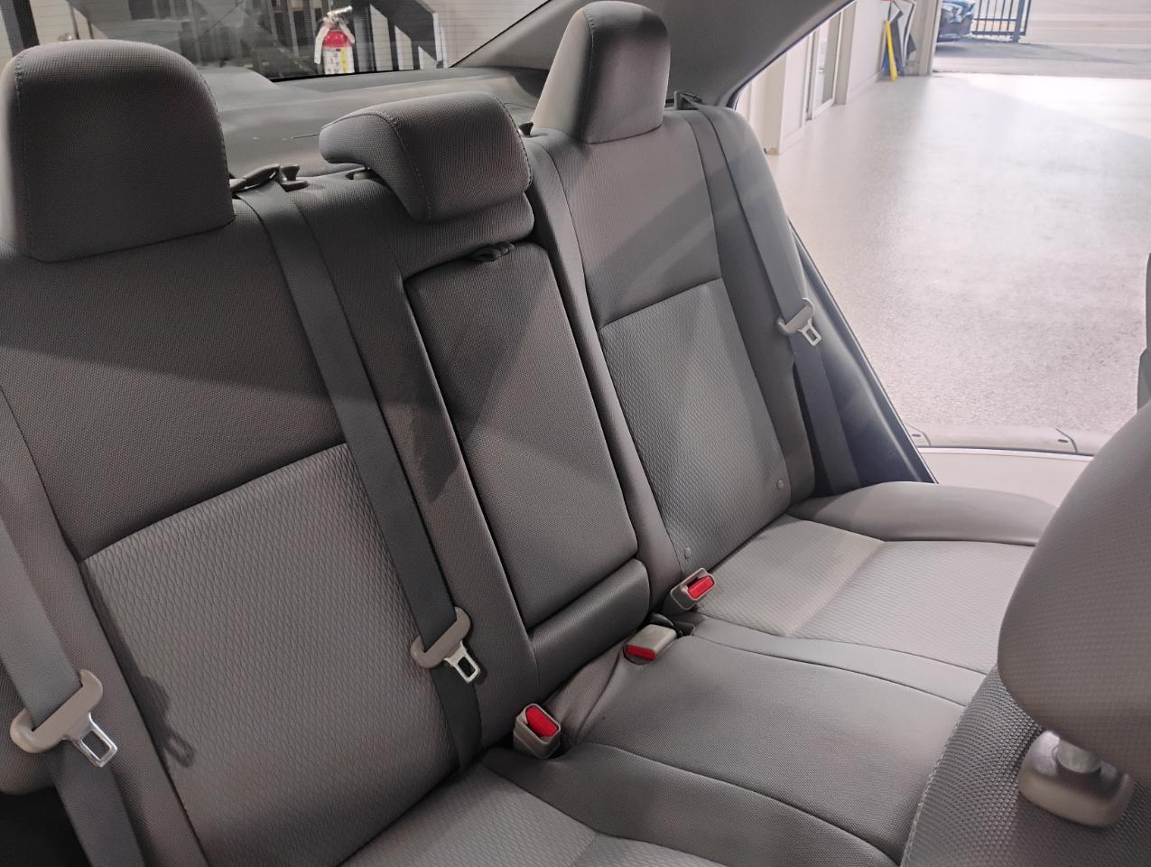 Toyota Corolla LE CVT 2016