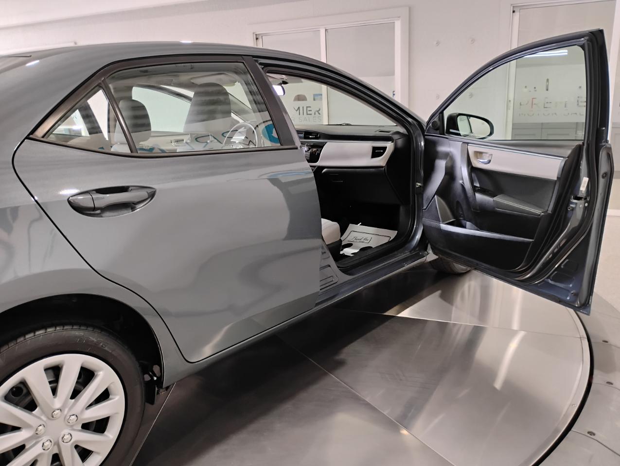 Toyota Corolla LE CVT 2016