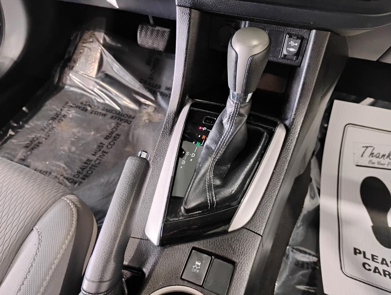 Toyota Corolla LE CVT 2016