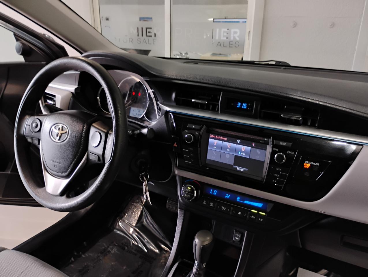 Toyota Corolla LE CVT 2016