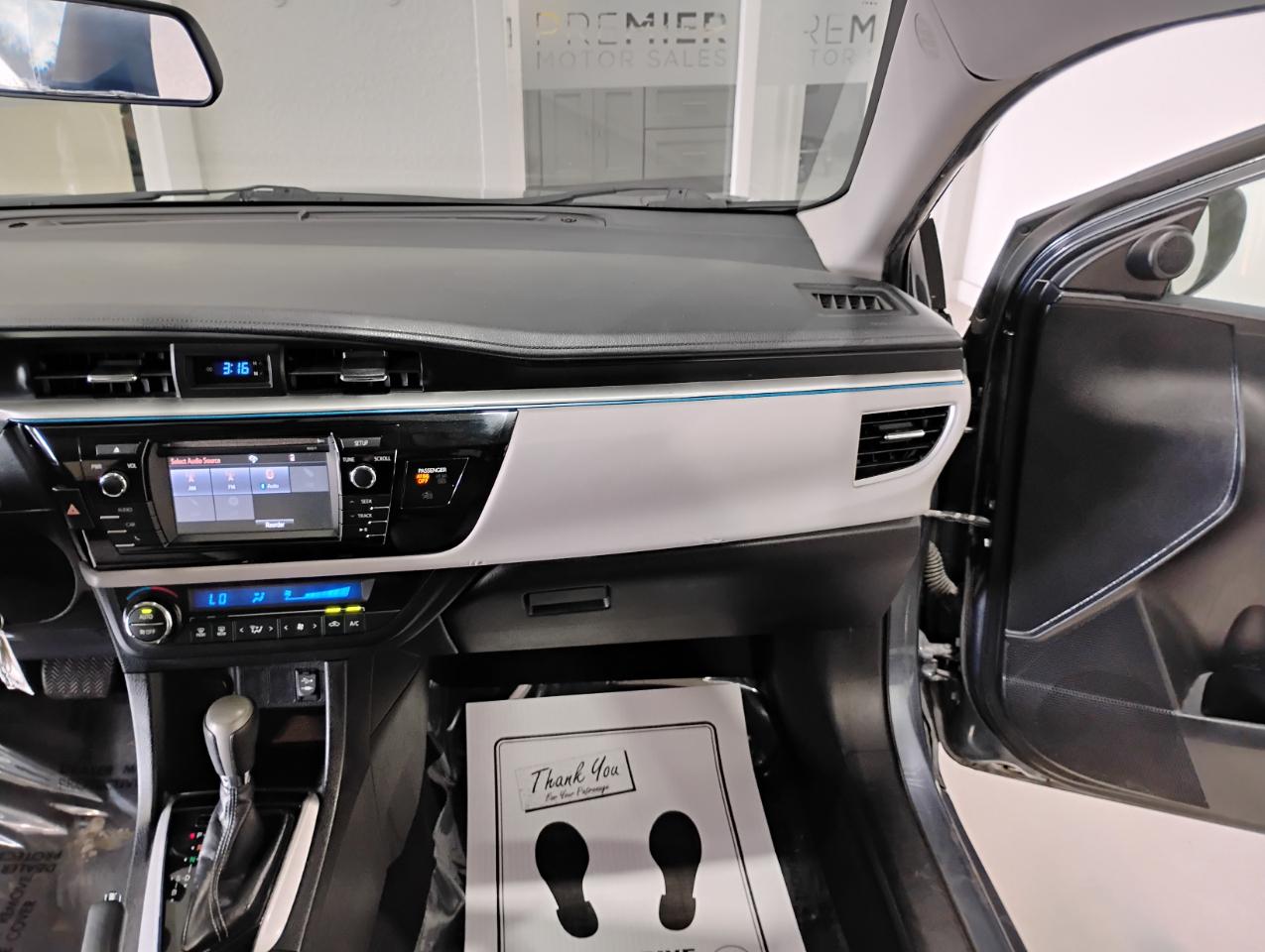 Toyota Corolla LE CVT 2016