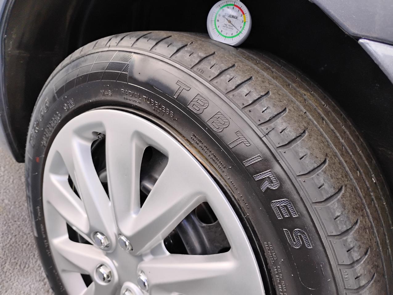 Toyota Corolla LE CVT 2016