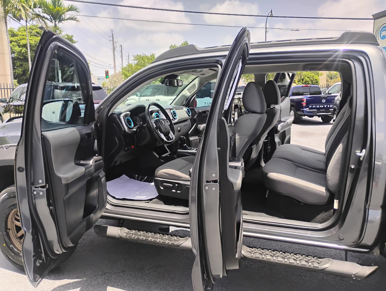 Toyota Tacoma SR5 Double Cab Long Bed V6 6AT 2WD 2021