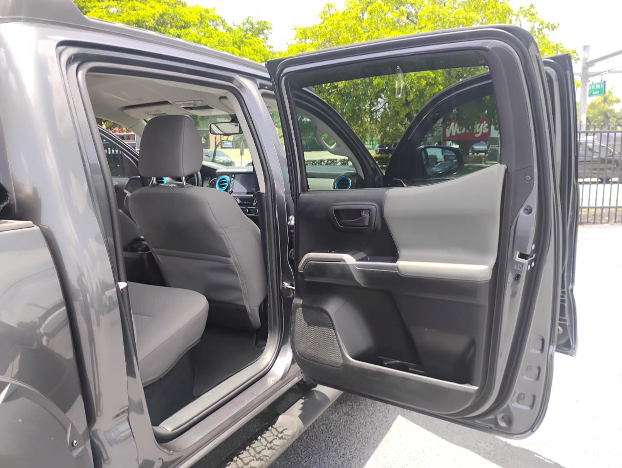 Toyota Tacoma SR5 Double Cab Long Bed V6 6AT 2WD 2021