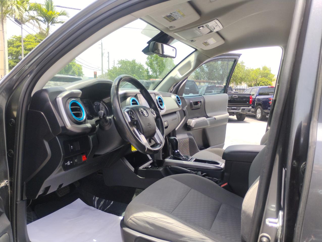 Toyota Tacoma SR5 Double Cab Long Bed V6 6AT 2WD 2021