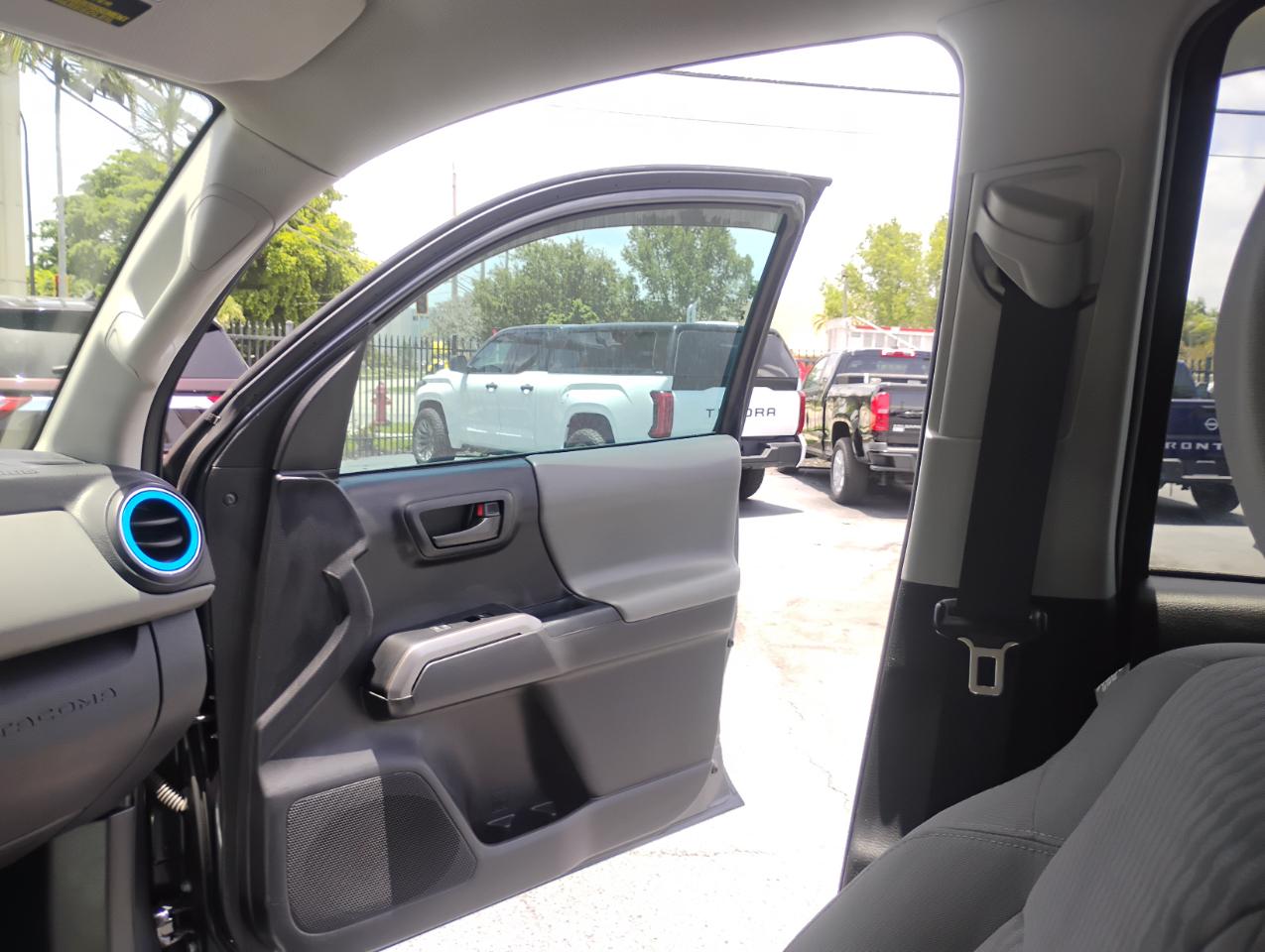 Toyota Tacoma SR5 Double Cab Long Bed V6 6AT 2WD 2021