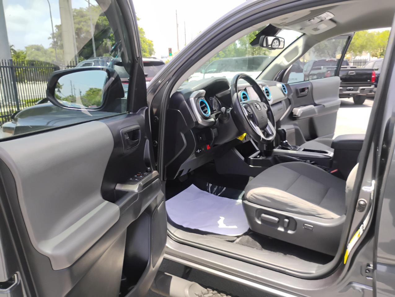 Toyota Tacoma SR5 Double Cab Long Bed V6 6AT 2WD 2021