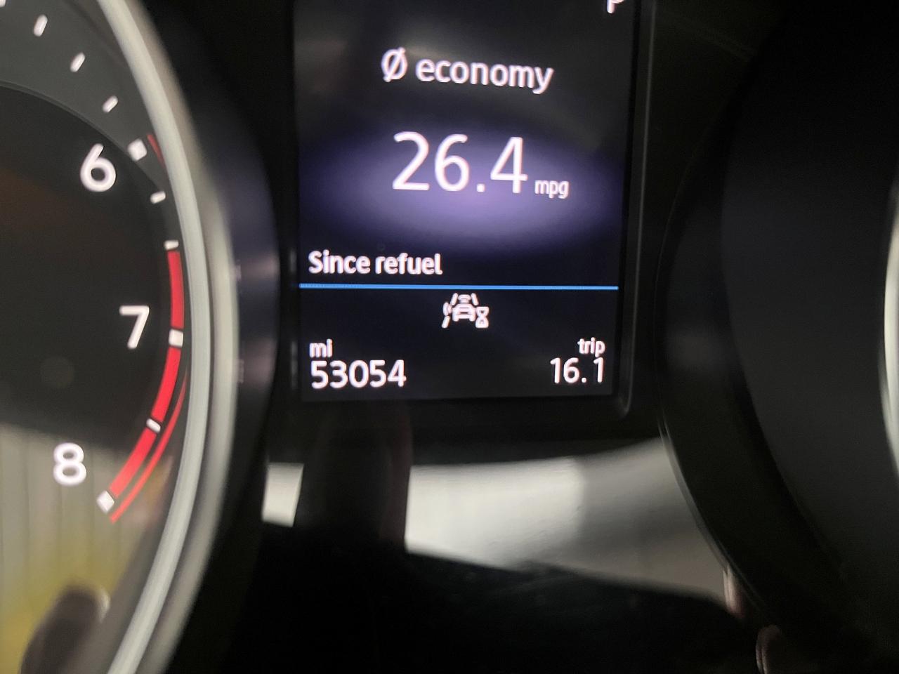 Volkswagen Tiguan S 2021